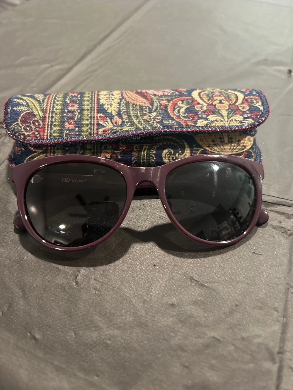 HD Vision Polarized Women's Purple Sunglasses with Paisley Case